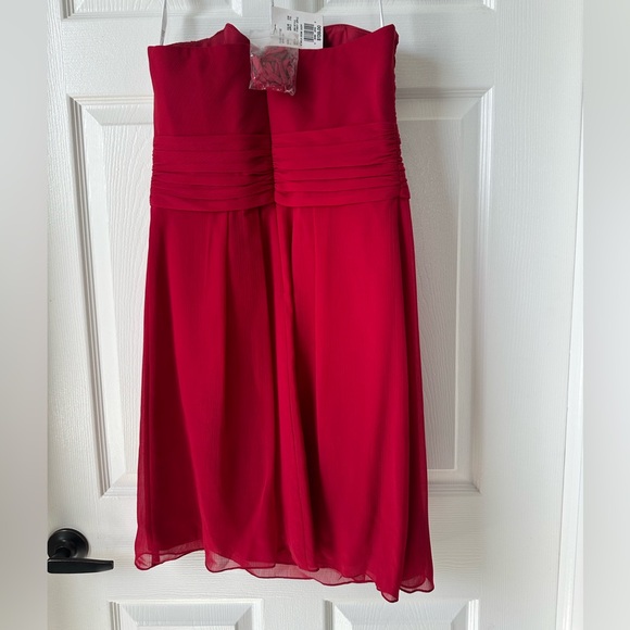 David’s bridal bridesmaid dress - Picture 4 of 4